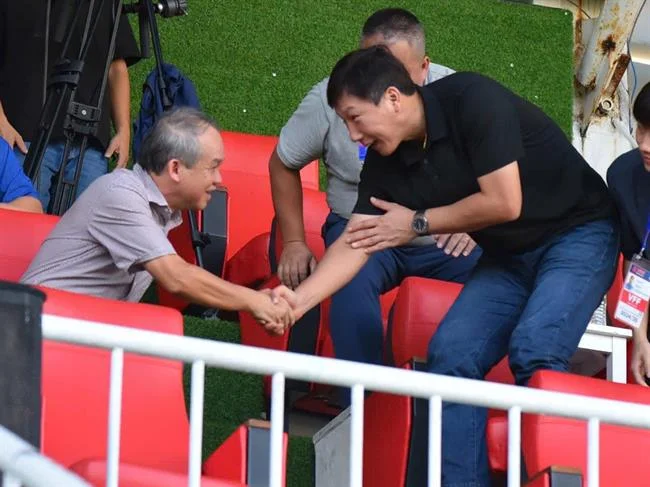 Hình ảnh trường gà truyền thống với trận đá gà trực tiếp tại 7clubs win